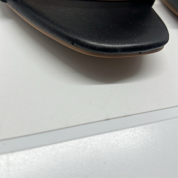 Forever 21 Black Strappy Sandals - Picture 9 of 10